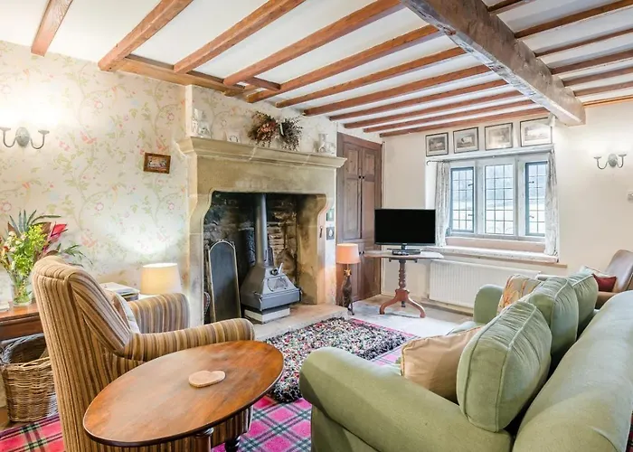 2 Bed In Oc-c33371 *