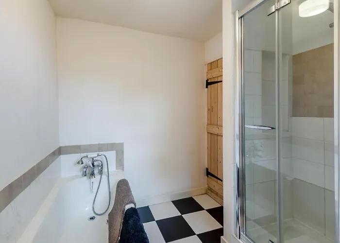 2 Bed In Oc-c33371 * 霍伊斯