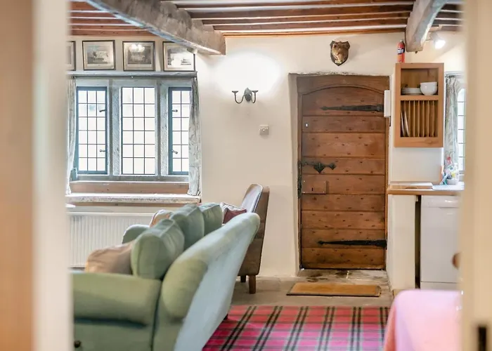 2 Bed In Oc-c33371 霍伊斯